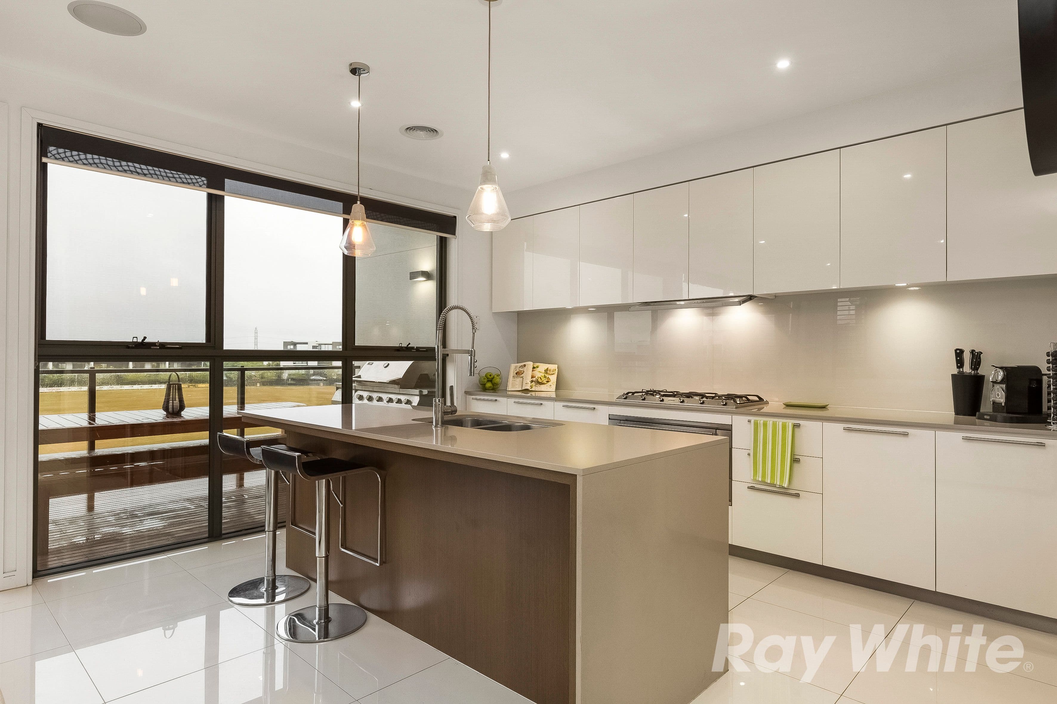 8 Pavilion Place, Mulgrave VIC 3170, Mulgrave - Thumbnail 6