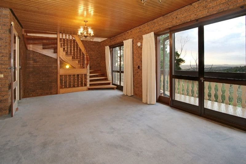 8 Hatherly Grove, FERNTREE GULLY VIC 3156, Ferntree Gully - Thumbnail 2