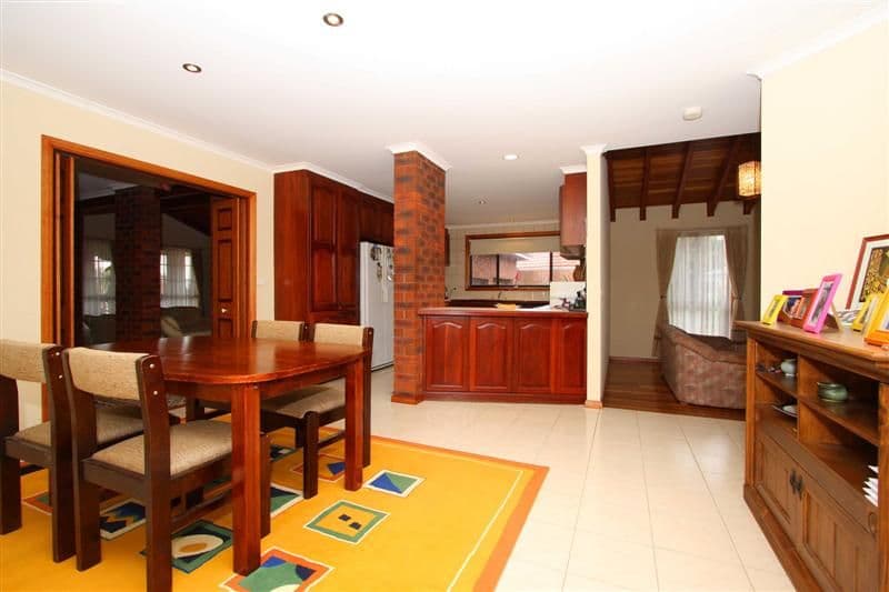 27 Minerva Crescent, KEILOR DOWNS VIC 3038, Keilor Downs - Thumbnail 8