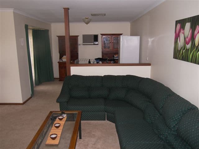 12 Matthew Court, PARALOWIE SA 5108, Paralowie - Thumbnail 2