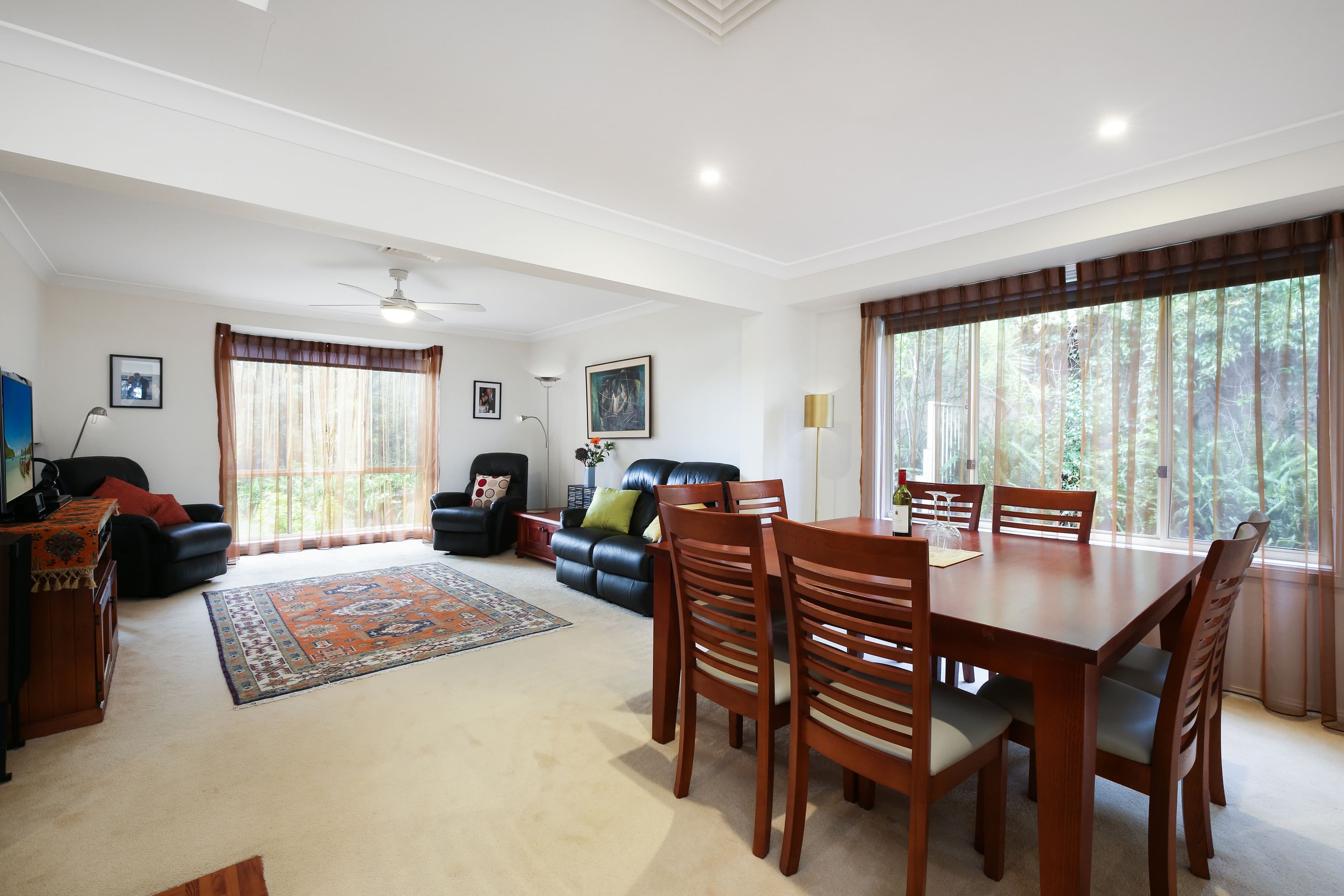 8 Julie Street, Saratoga - Thumbnail 2
