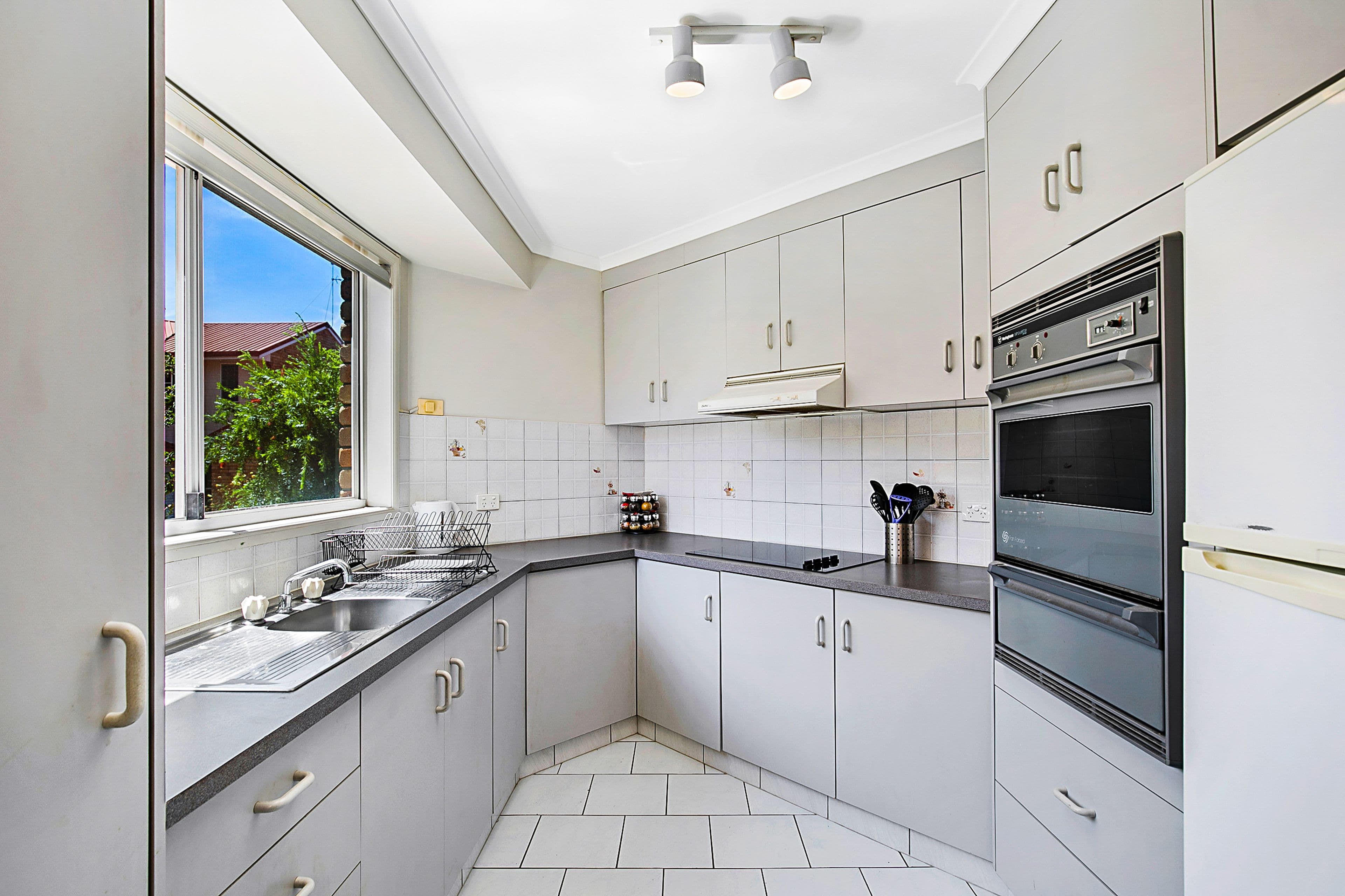 31 Gladstone Street, Newtown QLD 4350, Newtown - Thumbnail 5