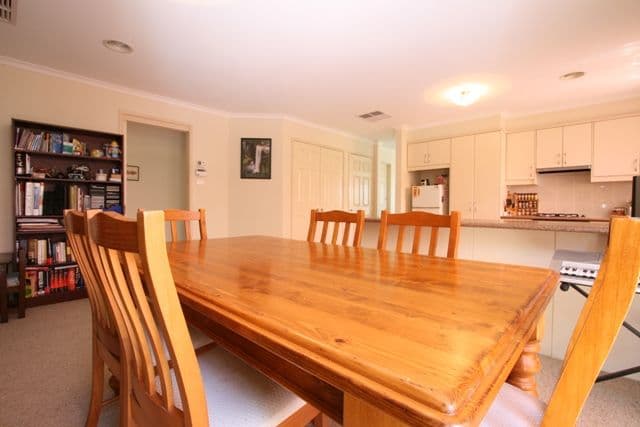 22 Inglewood Street, GUNGAHLIN ACT 2912, Gungahlin - Thumbnail 5