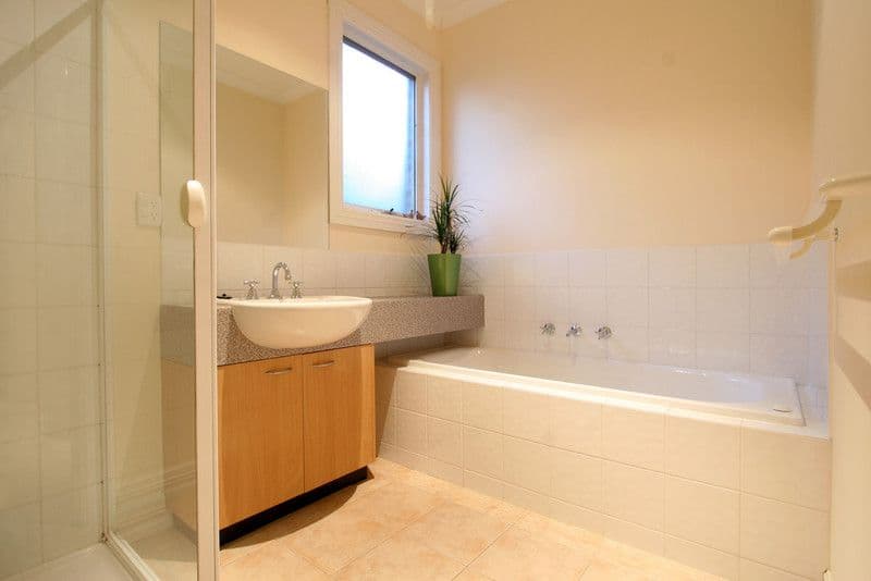 3 Grenfell Road, Mount Waverley VIC 3149, Mount Waverley - Thumbnail 6