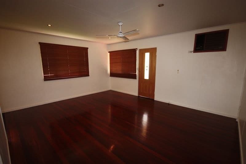 7 Gerard Street, BILOELA QLD 4715, Biloela - Thumbnail 3