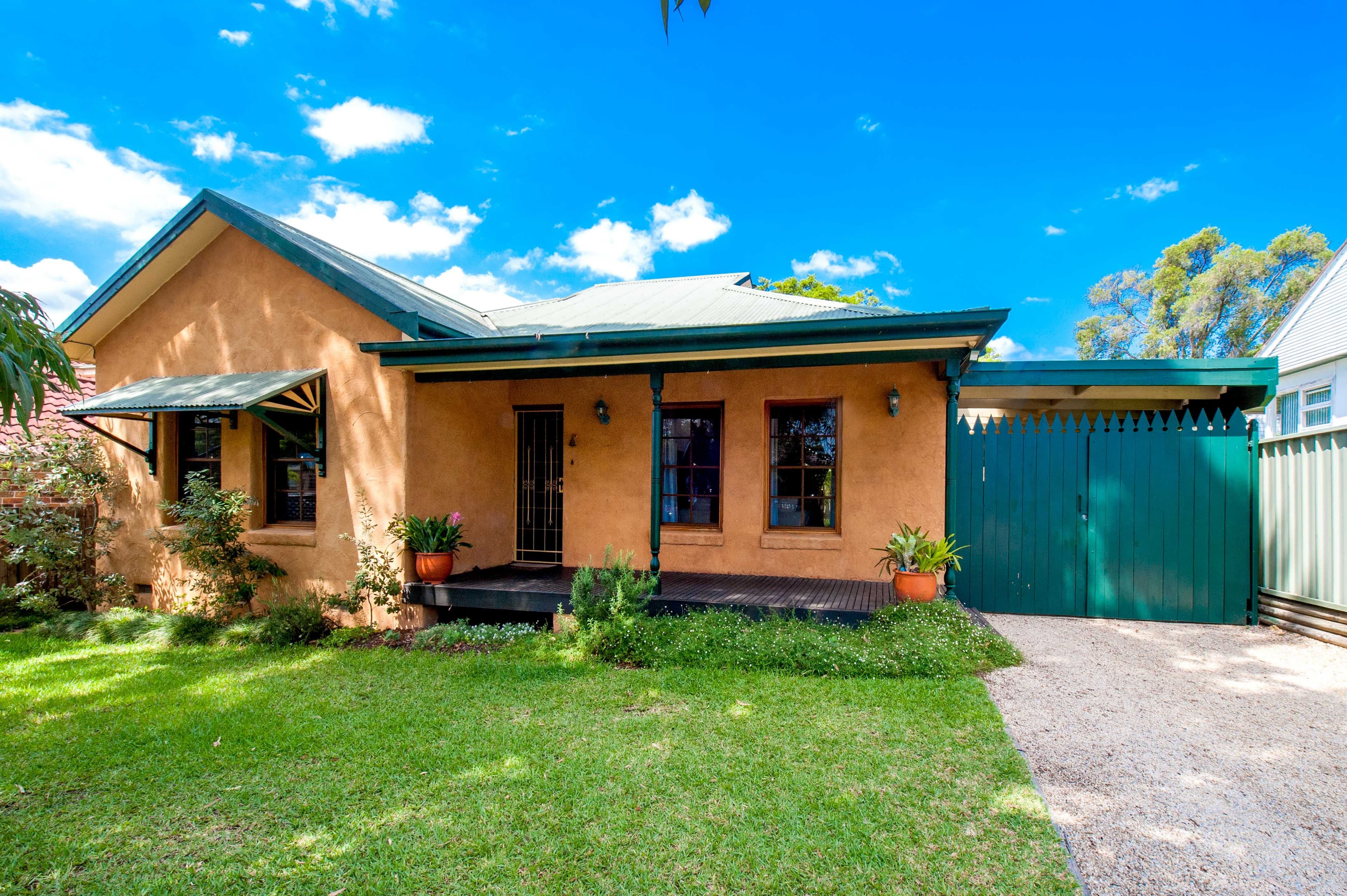 29 Kennedy Street, Picnic Point - Image 1