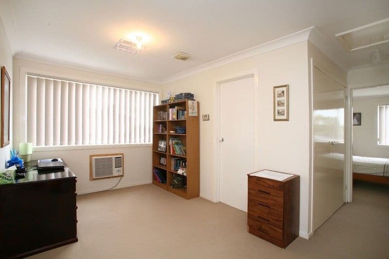 91 Sweeney Drive, NARRE WARREN VIC 3805, Narre Warren - Thumbnail 5