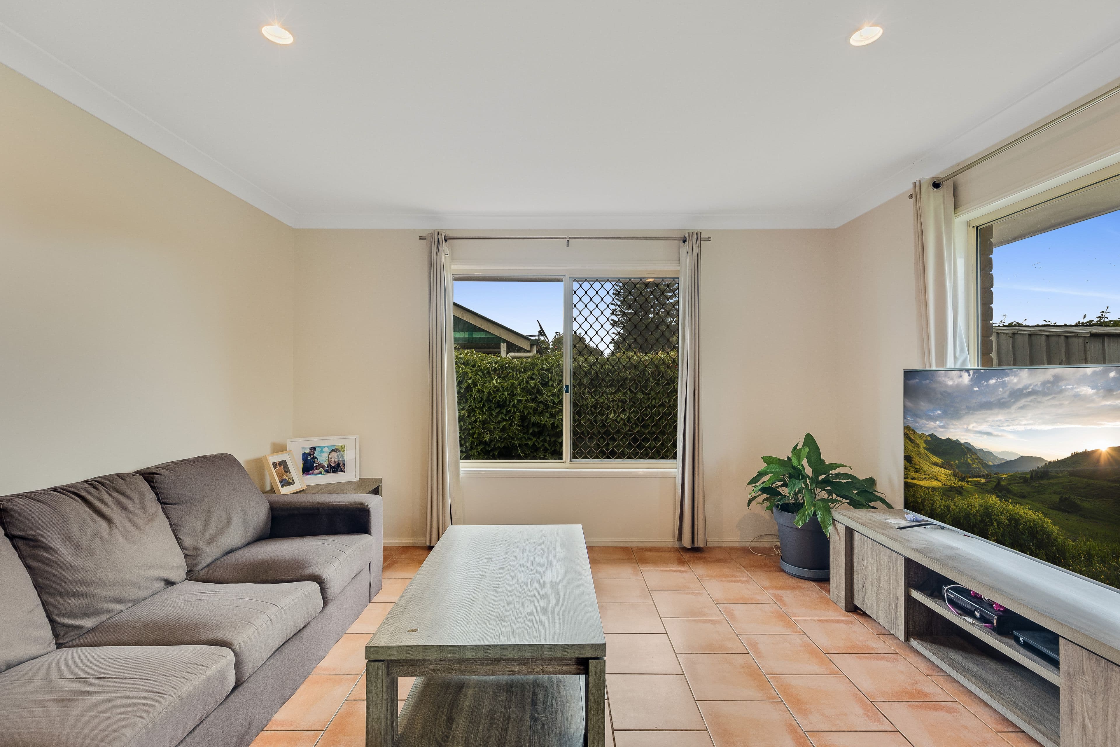 93 Hursley Road, Glenvale QLD 4350, Glenvale - Thumbnail 5