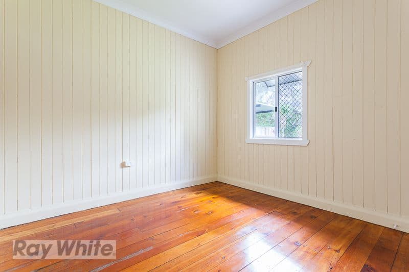 16 Newdegate Street, GREENSLOPES QLD 4120, Greenslopes - Thumbnail 4
