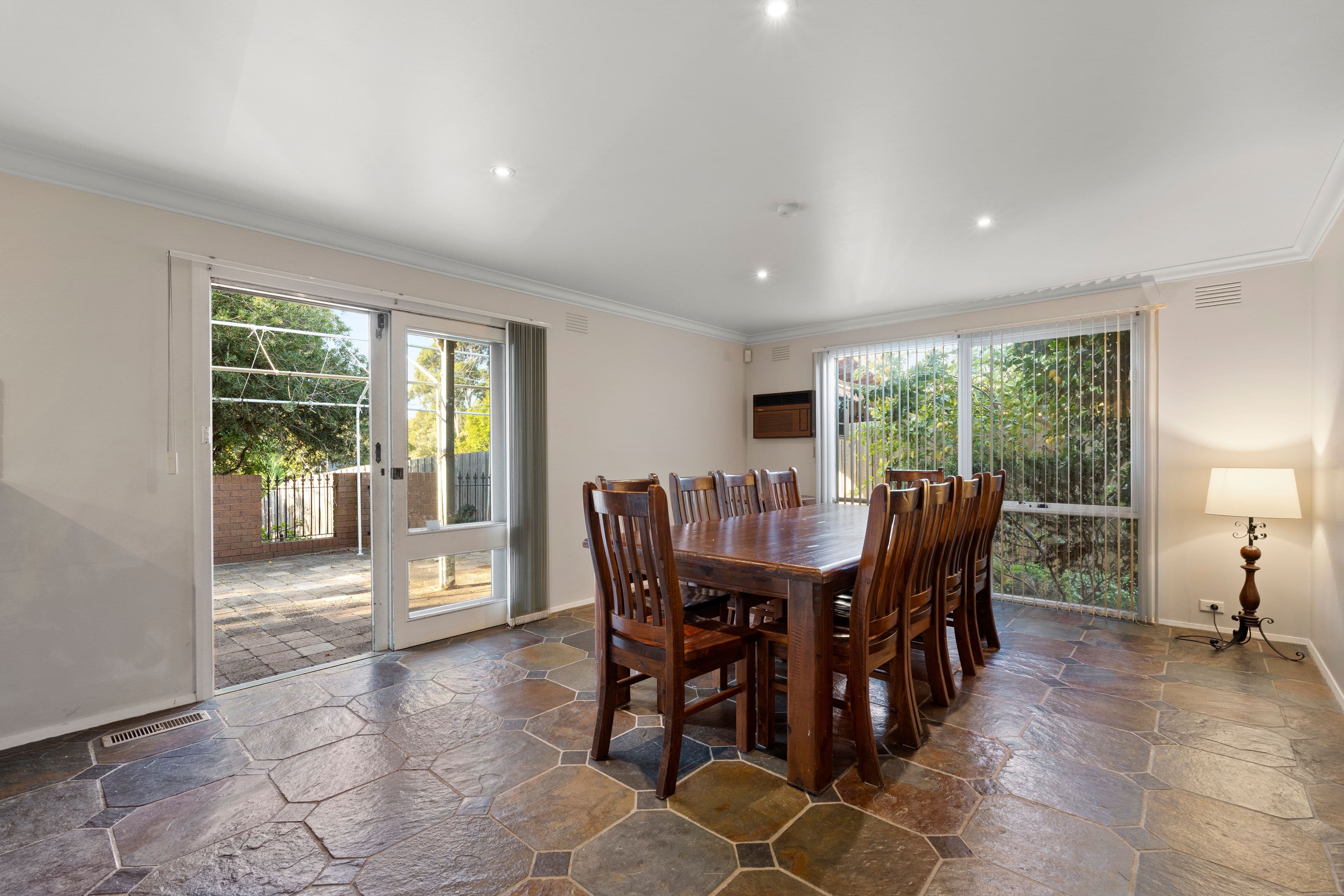 5 Burnside Court, Wantirna South VIC 3152, Wantirna South - Thumbnail 3