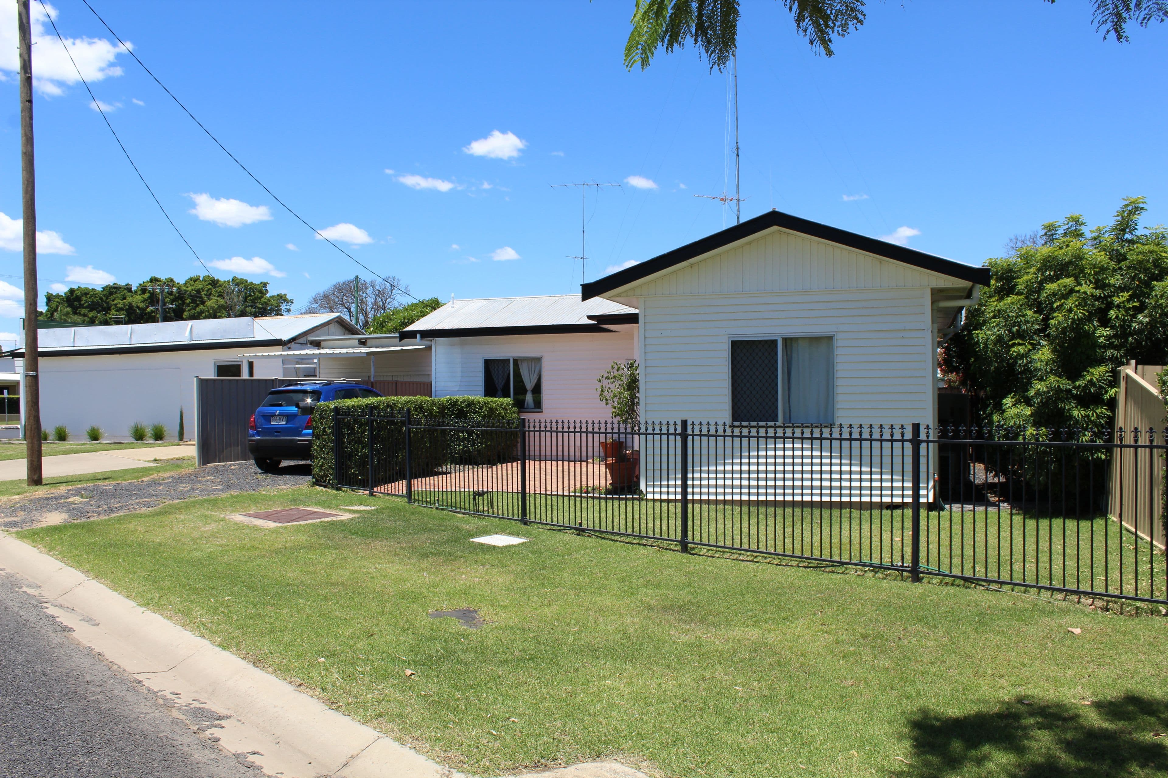 17 Moffatt Street, Goondiwindi QLD 4390, Goondiwindi - Image 1