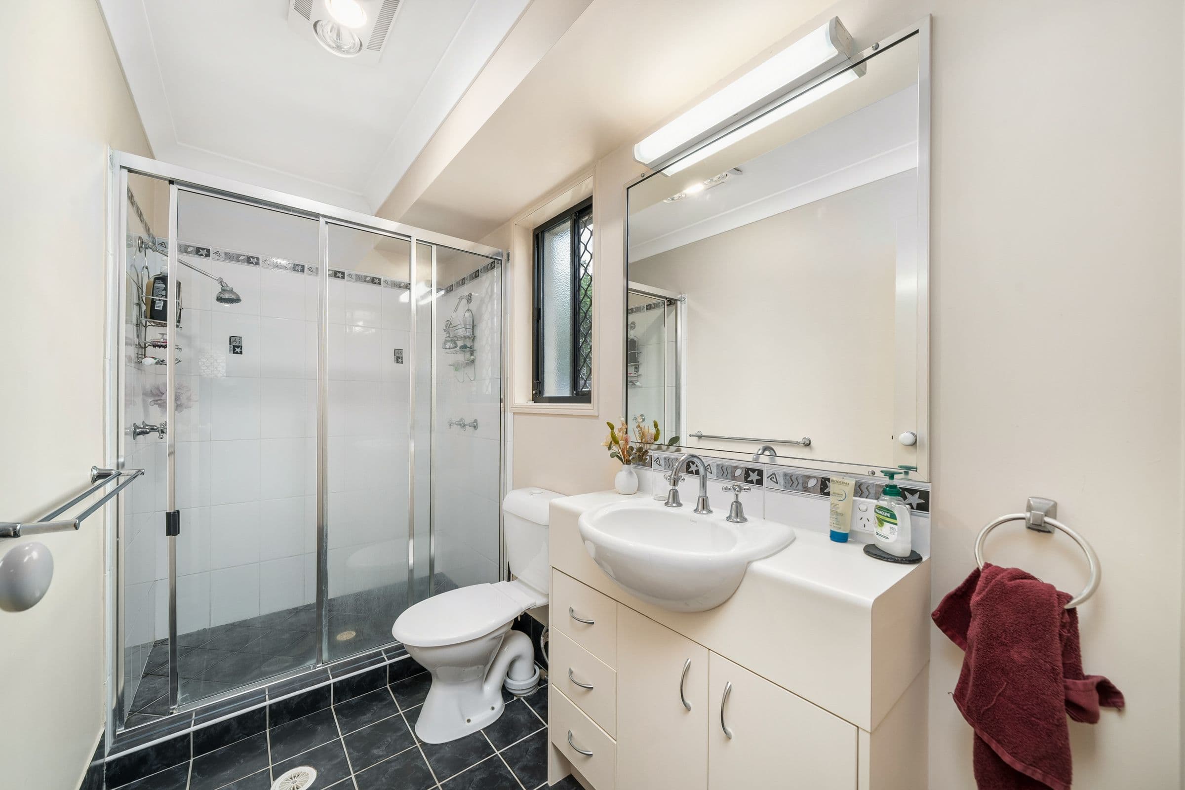 5 Whitfield Crescent, North Lakes QLD 4509, North Lakes - Thumbnail 7