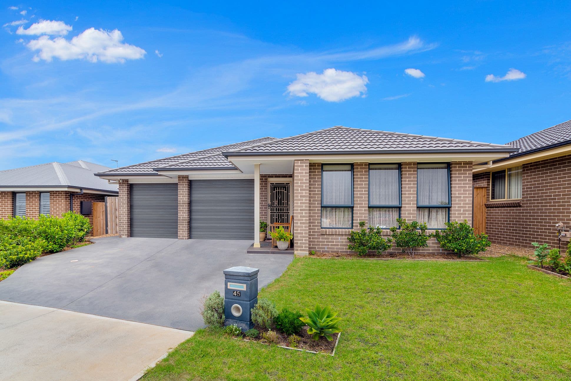 Spring Farm NSW 2570, Spring Farm - Image 1