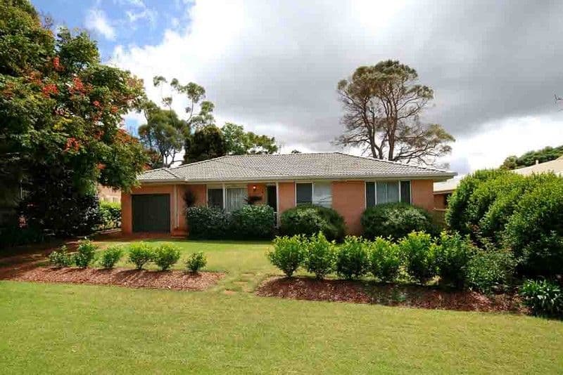 25 Sardon Street, CENTENARY HEIGHTS QLD 4350, Centenary Heights - Image 1