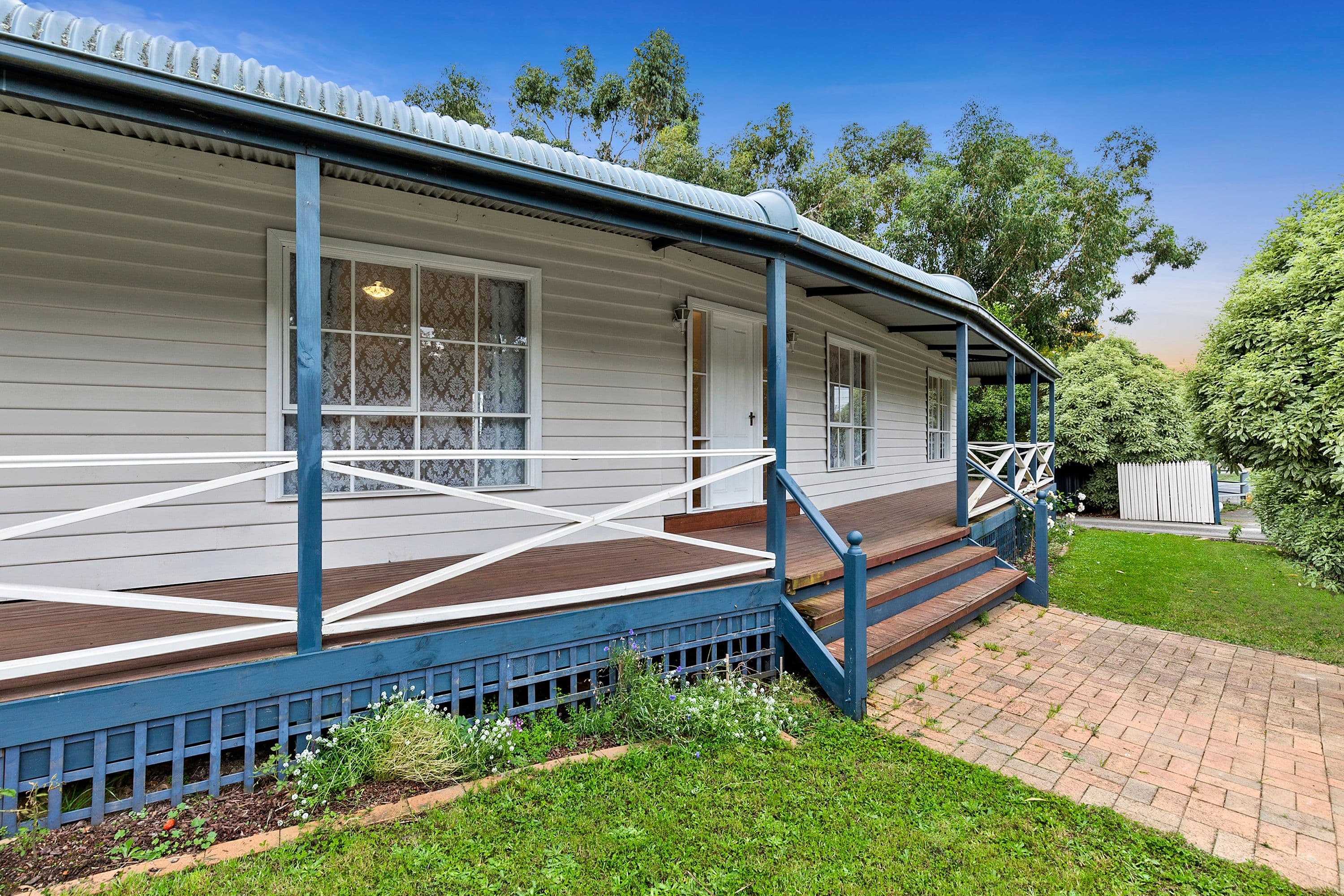 31 York Street, Golden Point VIC 3350, Golden Point - Thumbnail 2