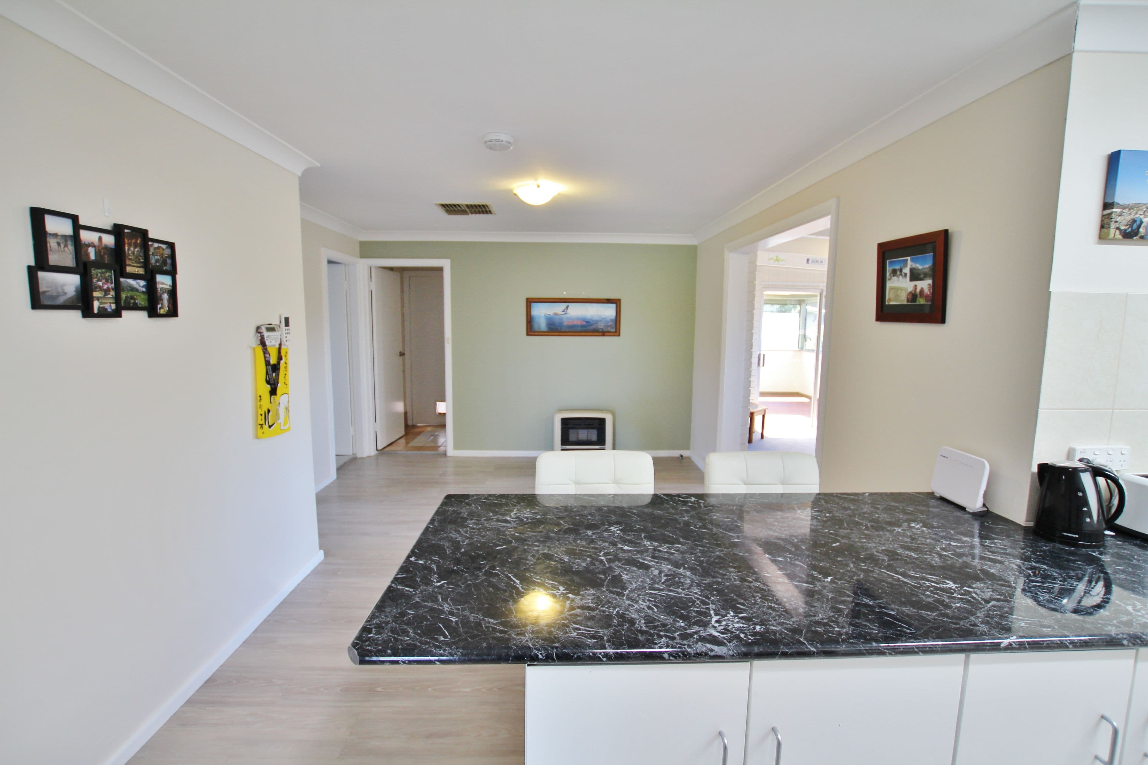 11 Keevil Drive, Young NSW 2594, Young - Thumbnail 4