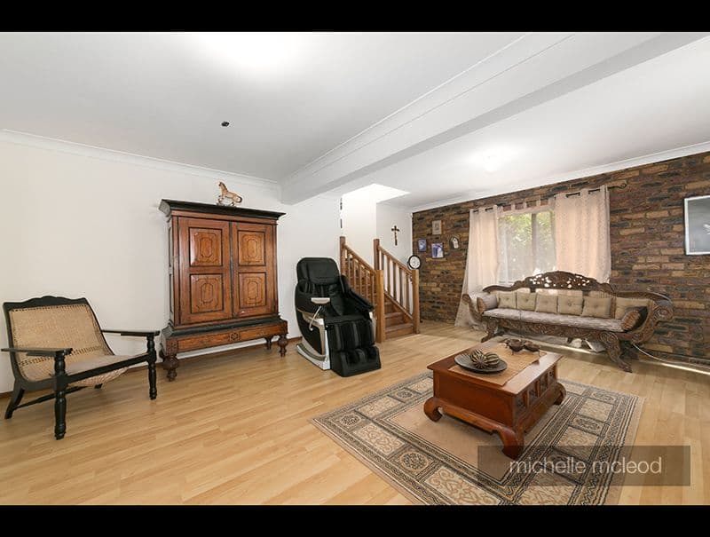 5 Bynoe Close, Chapel Hill QLD 4069, Chapel Hill - Thumbnail 3