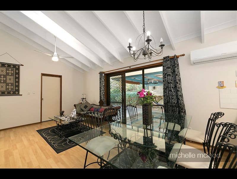 5 Bynoe Close, Chapel Hill QLD 4069, Chapel Hill - Thumbnail 7