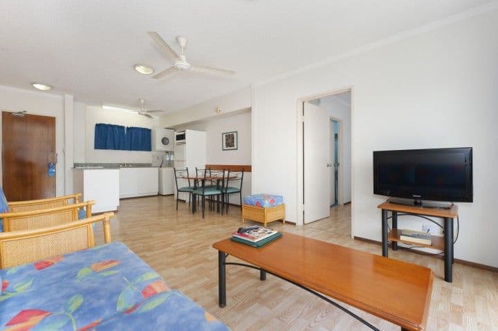 26 Marina Boulevard, CULLEN BAY NT 0820, Cullen Bay - Thumbnail 3