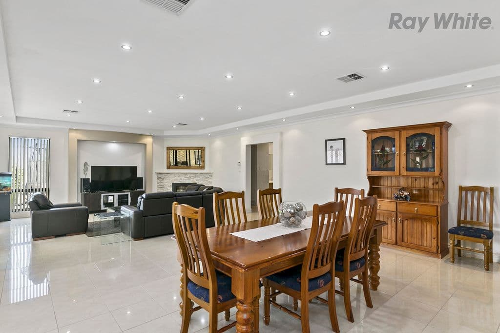 42 Simone Court, Caboolture QLD 4510, Caboolture - Thumbnail 3