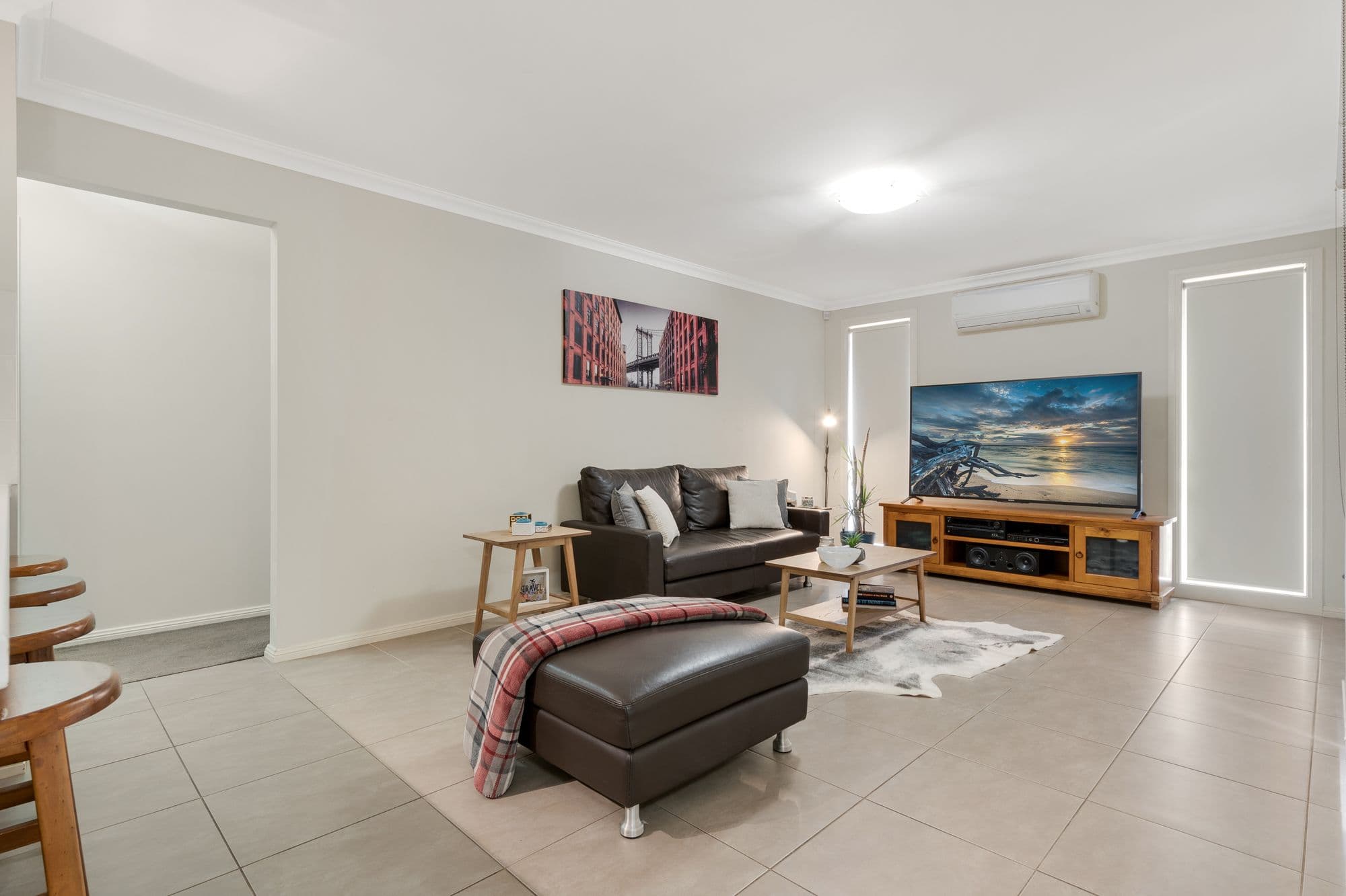 16 Gallina Drive, Spring Farm - Thumbnail 3