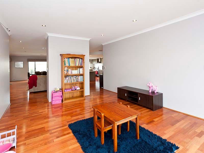 47 Cleland Crescent, BALDIVIS WA 6171, Baldivis - Thumbnail 4