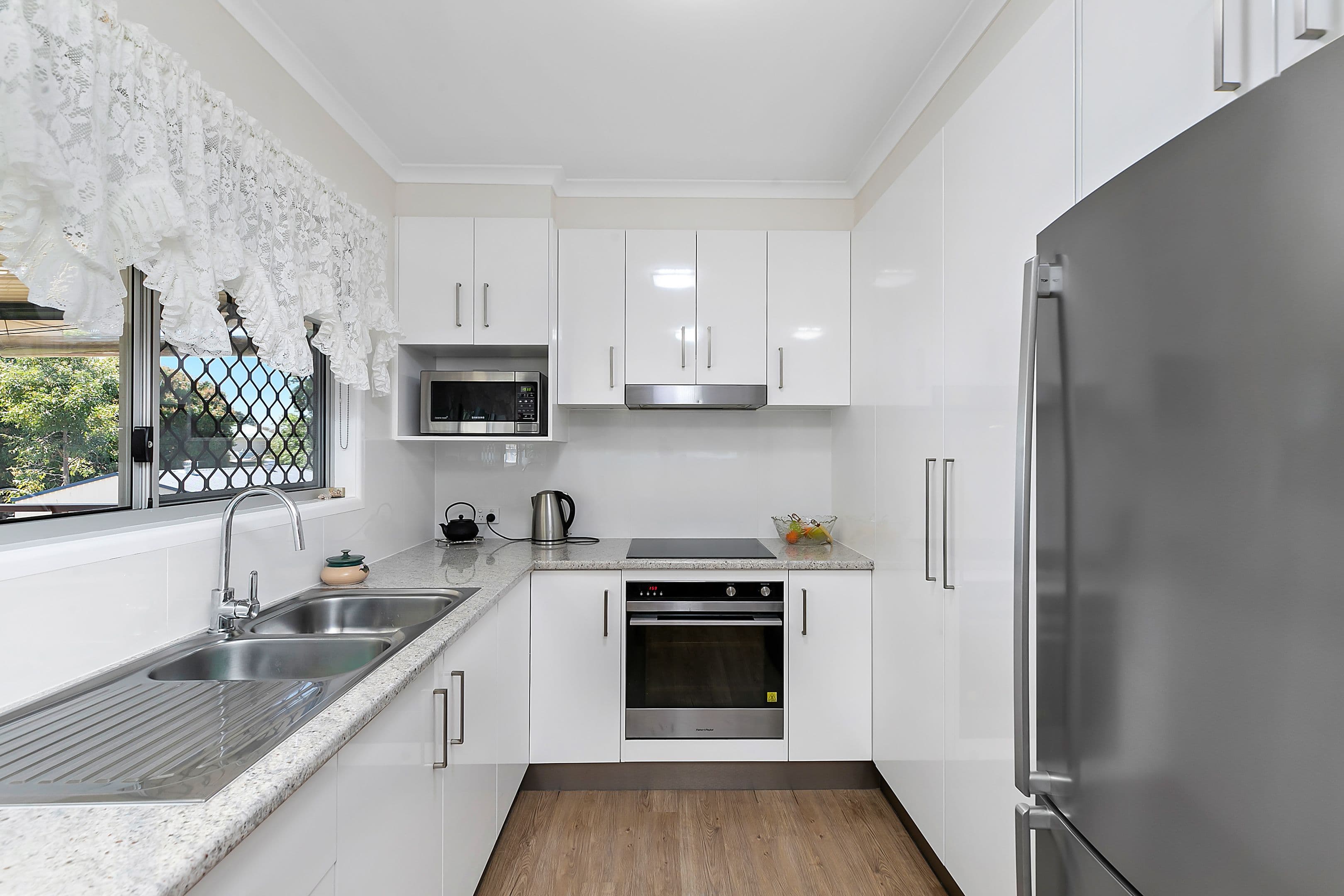 15 Cambridge Drive, Alexandra Hills QLD 4161, Alexandra Hills - Thumbnail 2