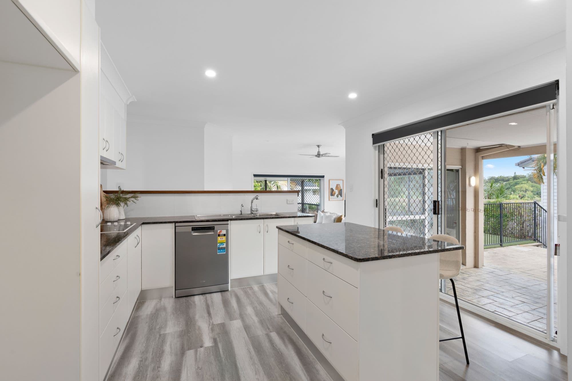 11 Huntingdale Crescent, Robina QLD 4226, Robina - Thumbnail 6