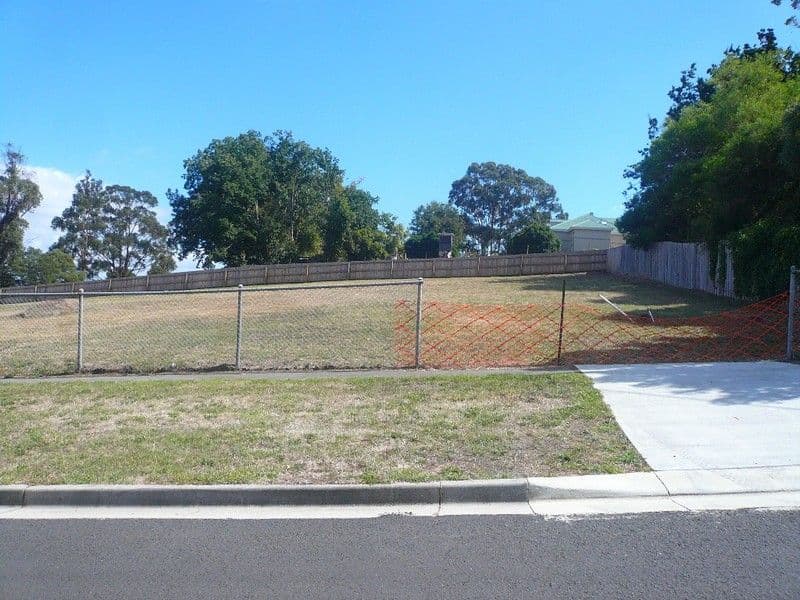 31 Benvenue Road, ST LEONARDS TAS 7250, St Leonards - Thumbnail 4