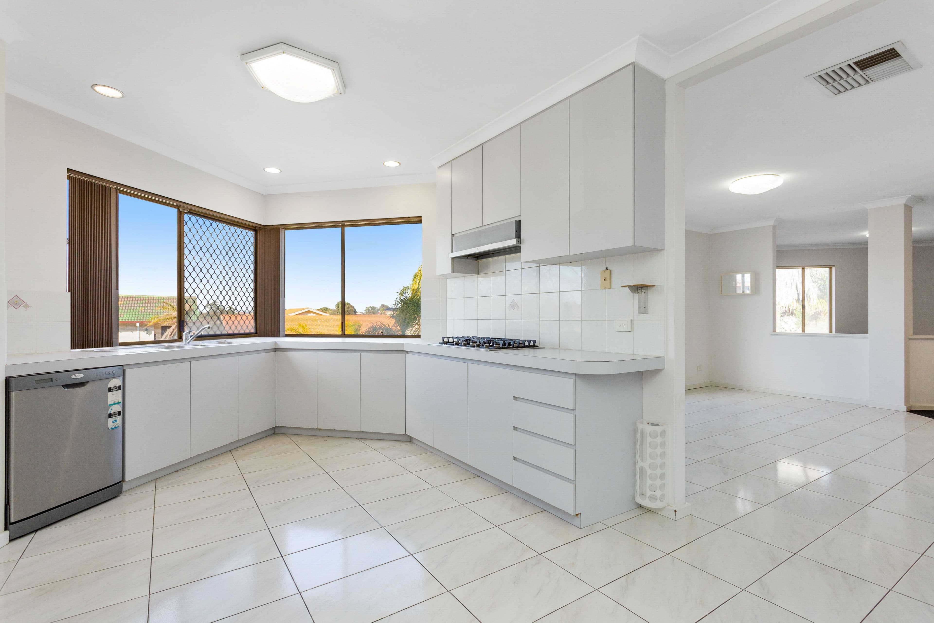 1 Smitherson Street, Noranda WA 6062, Noranda - Thumbnail 7