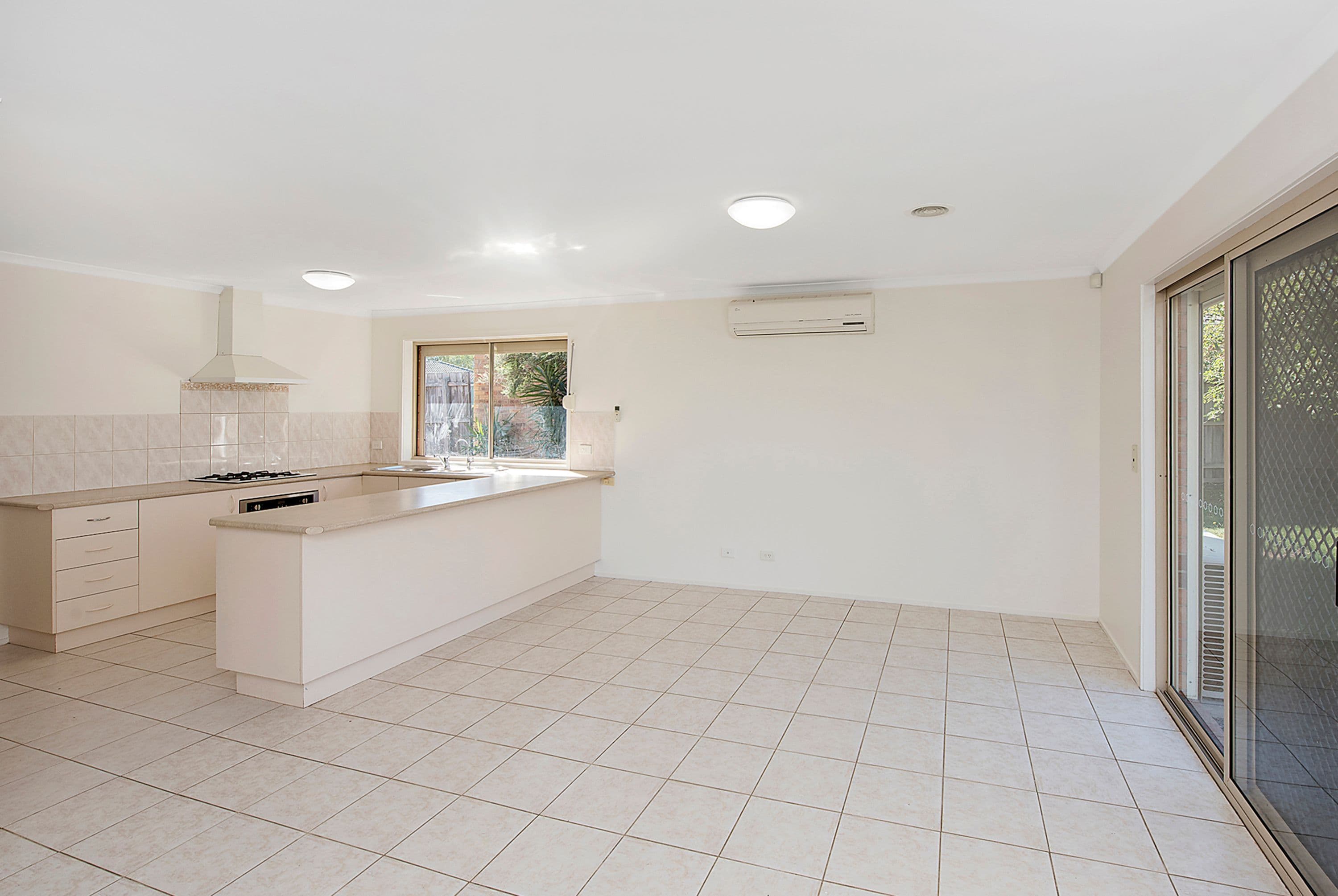 7 Sahra Court, Epping VIC 3076, Epping - Thumbnail 3
