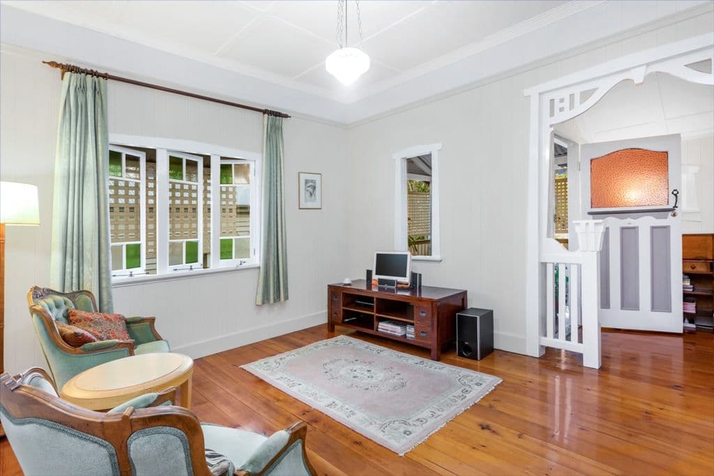 65 Lanham Avenue, Grange QLD 4051, Grange - Thumbnail 2