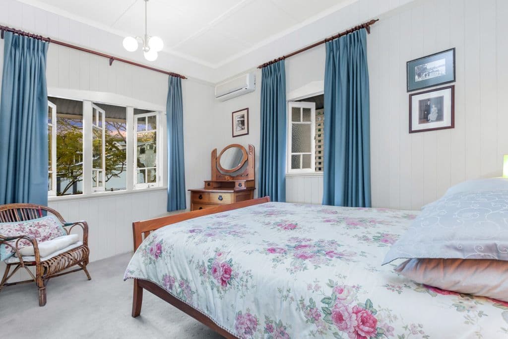 65 Lanham Avenue, Grange QLD 4051, Grange - Thumbnail 5