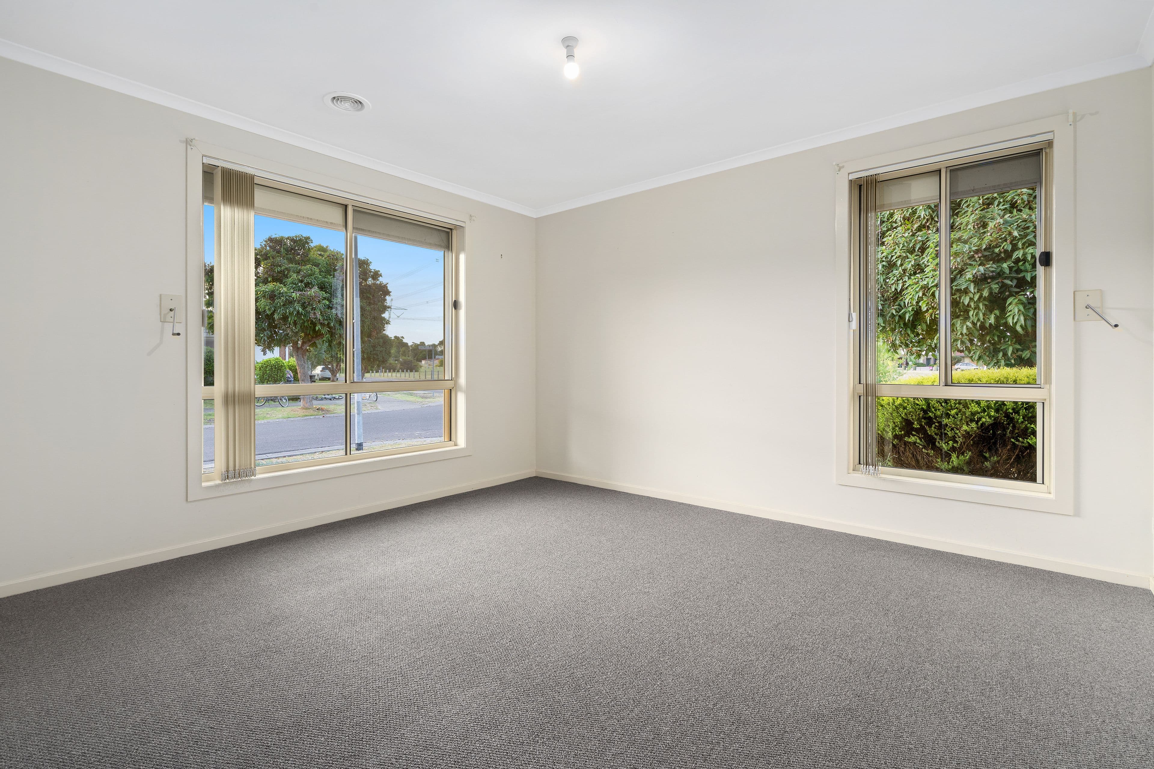 21 Payne Place, South Morang VIC 3752, South Morang - Thumbnail 5