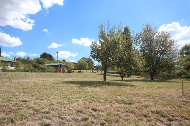 32 Jenolan, Oberon NSW 2787, Oberon - Image 1