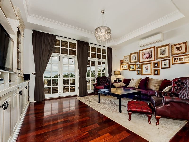 23 Swan Road, Swan View WA 6056, Swan View - Thumbnail 2