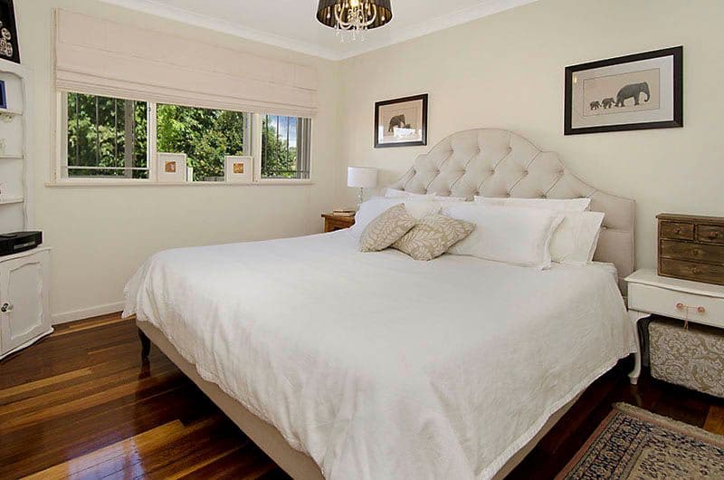 9 Miriam Street, HOLLAND PARK WEST QLD 4121, Holland Park West - Thumbnail 4