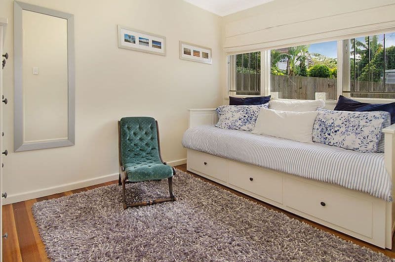 9 Miriam Street, HOLLAND PARK WEST QLD 4121, Holland Park West - Thumbnail 5
