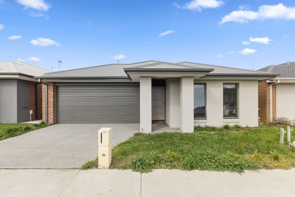24 Wolomina Crescent, Werribee VIC 3030, Werribee - Thumbnail 4