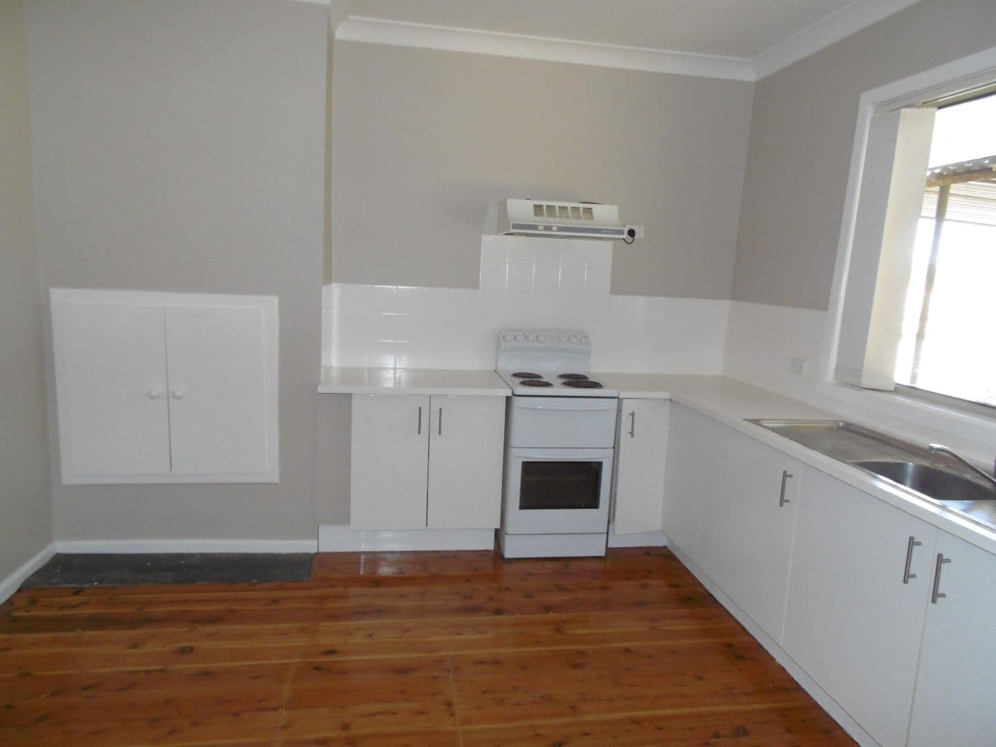 4 High Street, Parkes - Thumbnail 6
