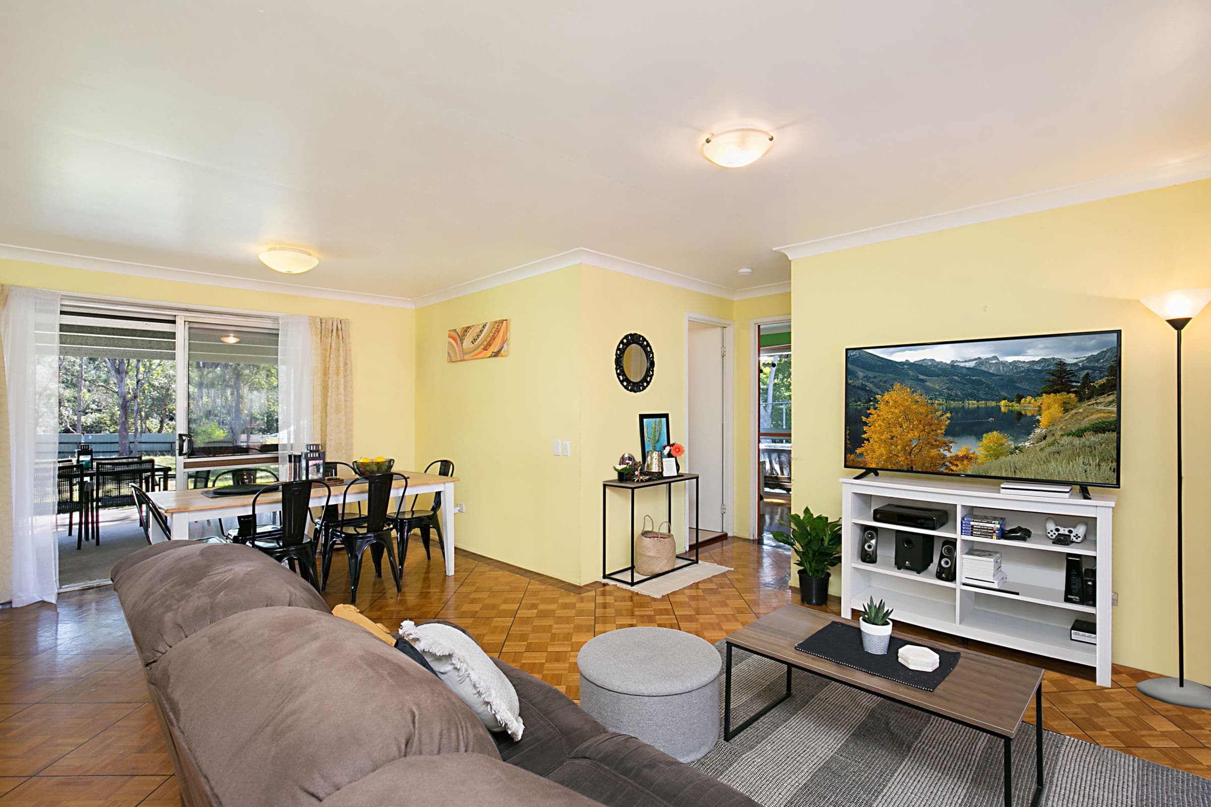 25 Valencia Way, Slacks Creek QLD 4127, Slacks Creek - Thumbnail 2