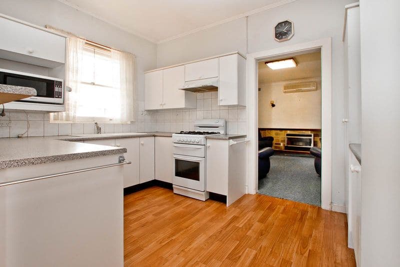 46 Webb Street, Henley Beach SA 5022, Henley Beach - Thumbnail 2