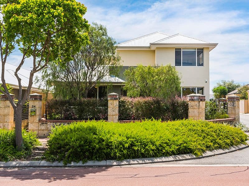 24 Parkfarm Drive, South Guildford WA 6055, South Guildford - Thumbnail 2