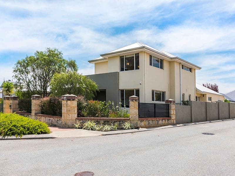 24 Parkfarm Drive, South Guildford WA 6055, South Guildford - Thumbnail 3