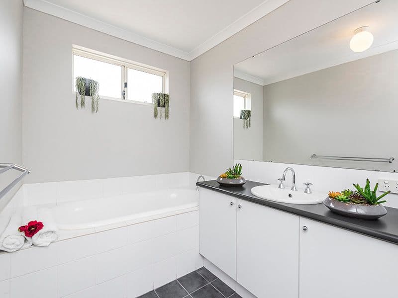 24 Parkfarm Drive, South Guildford WA 6055, South Guildford - Thumbnail 8