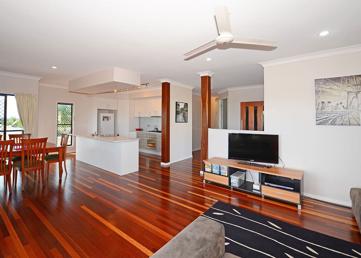6 Kavui Street, KAWUNGAN QLD 4655, Kawungan - Thumbnail 2