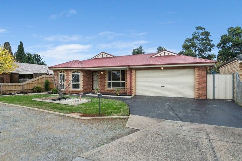 5 Garden Court, Werribee VIC 3030, Werribee - Thumbnail 2