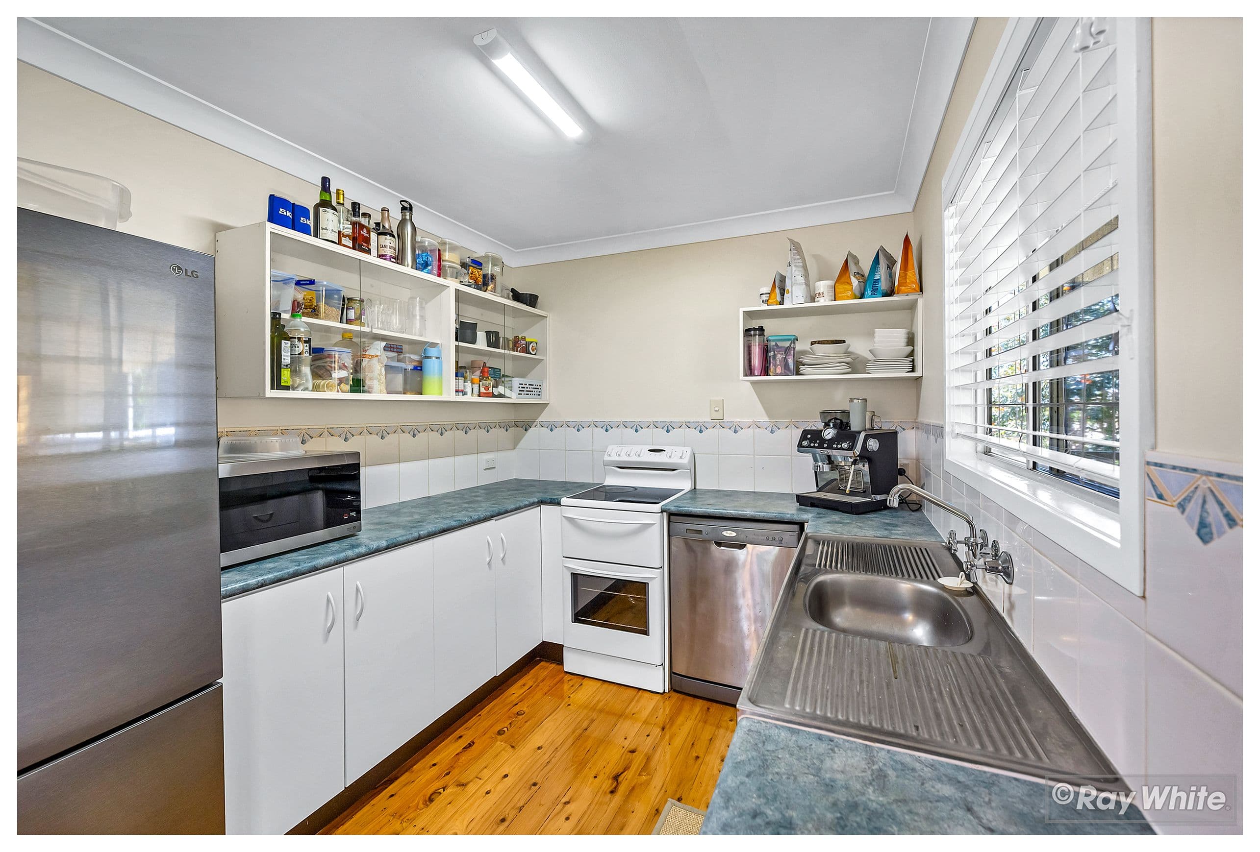 32 Swordfish Avenue, Taranganba QLD 4703, Taranganba - Thumbnail 5