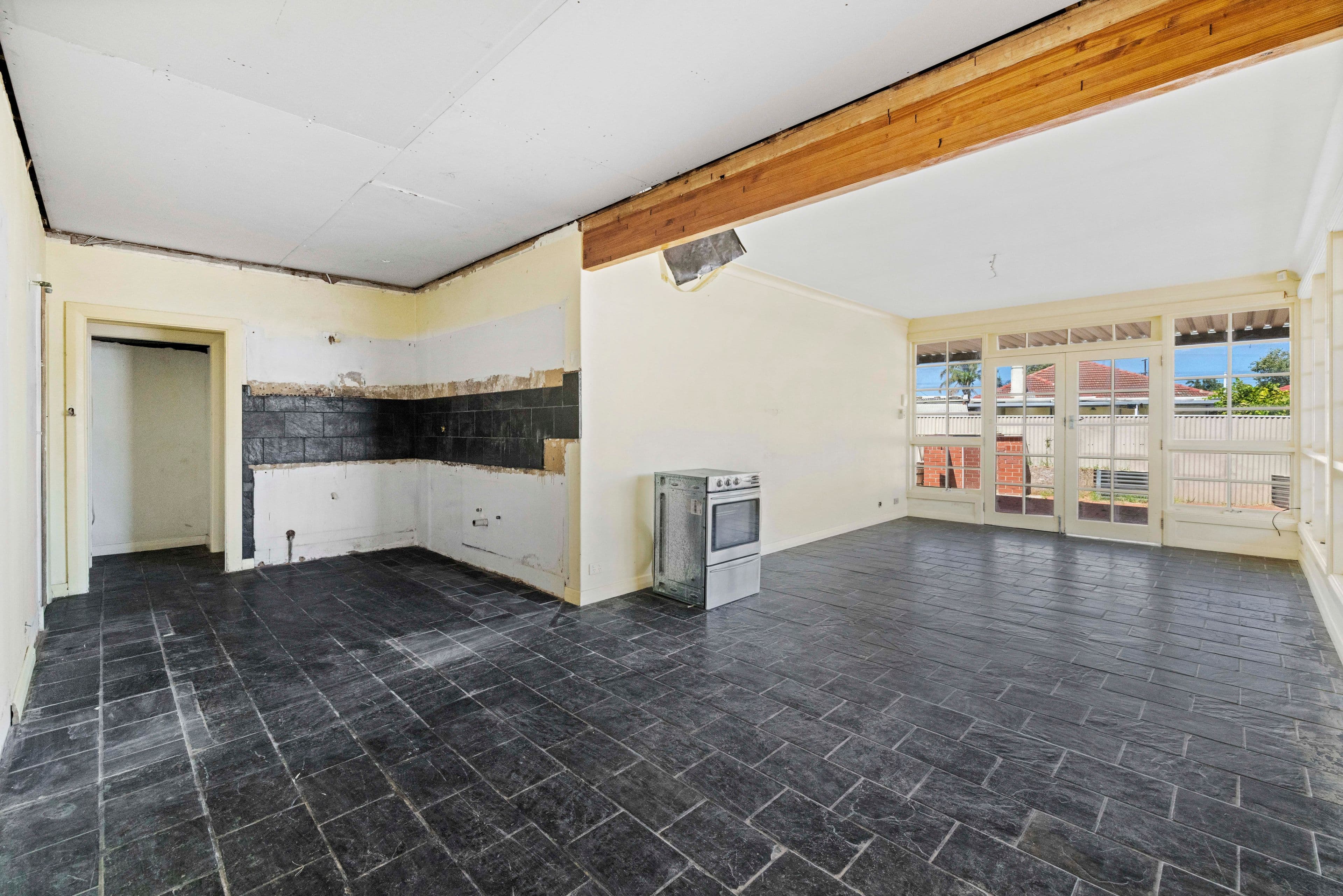 1 Lylow Court, Findon SA 5023, Findon - Thumbnail 7