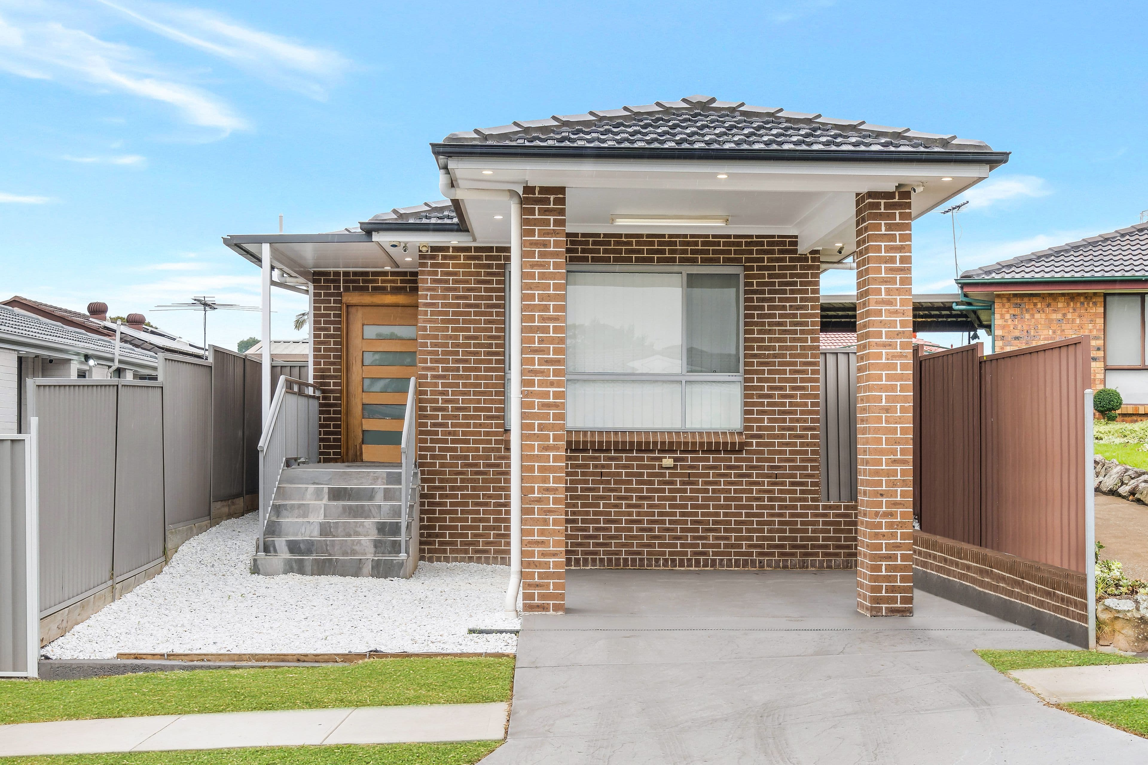 29 & 29A Dransfield Road, Edensor Park NSW 2176, Edensor Park - Thumbnail 3
